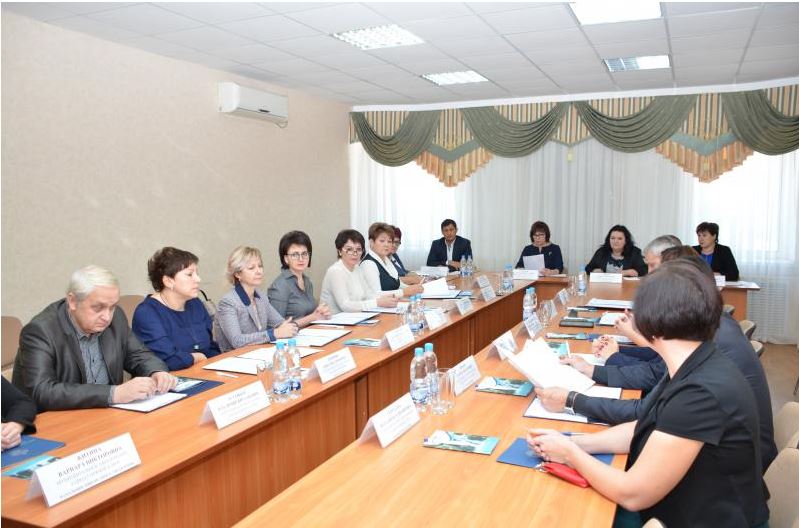 Заседание Президиума Совета контрольно-счетных органов     
        
        
    