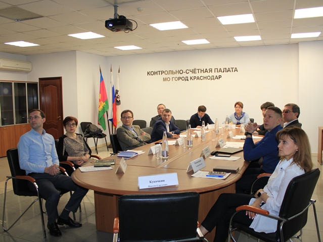 10 марта 2023 года состоялось совещание на тему «Результаты аудита эффективности использования средств местного бюджета, выделенных на приобретение, создание, модернизацию и сопровождение информационных систем и программных продуктов в МО город Краснодар»