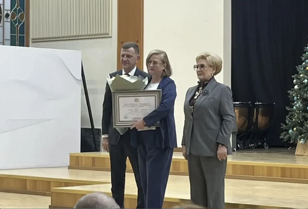 Заслуги начальника отдела экспертизы и анализа расходов бюджета КСП Марины Логиновой отмечены наградой